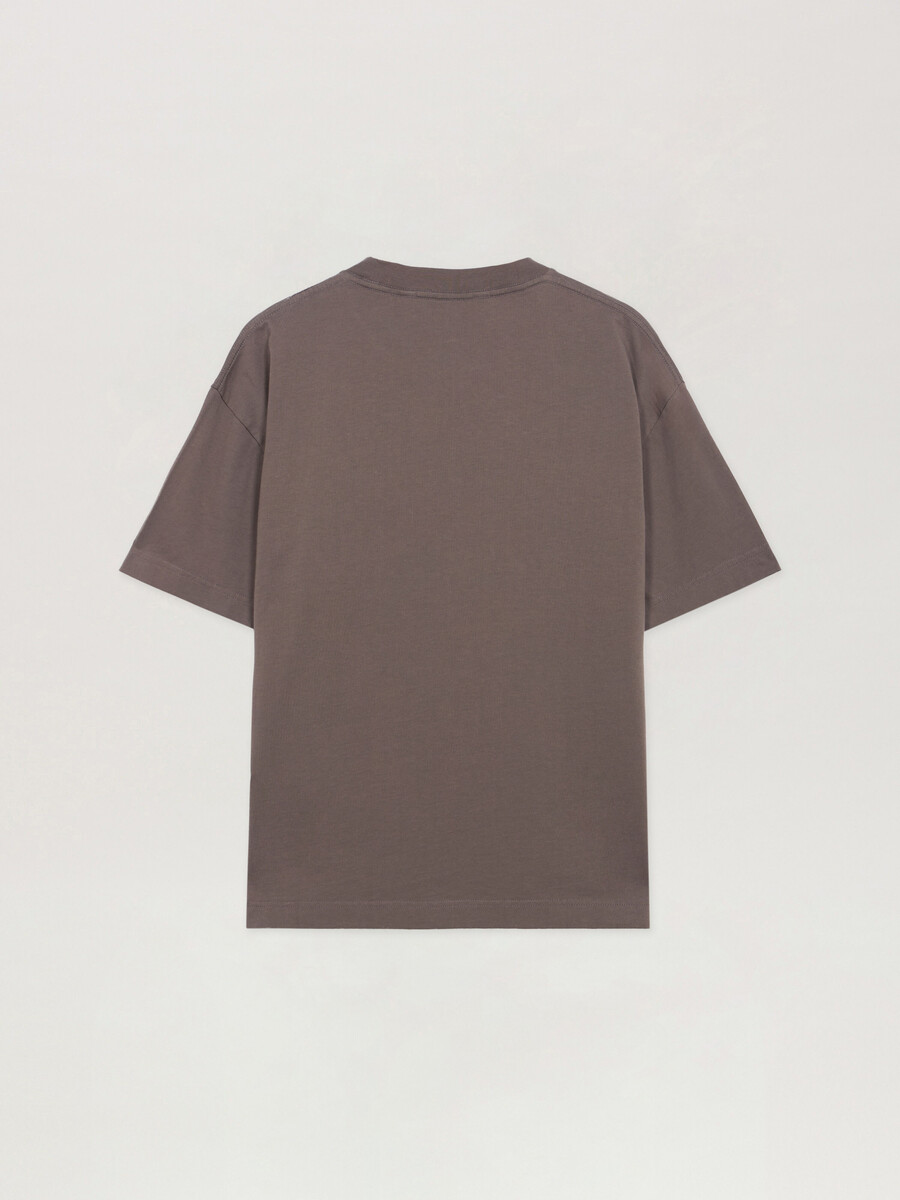 camiseta regular con el logotipo de snake box
