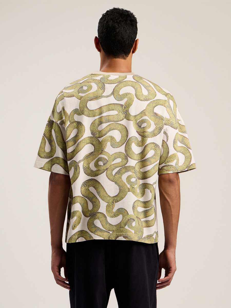 camiseta holgada con estampado de serpiente
