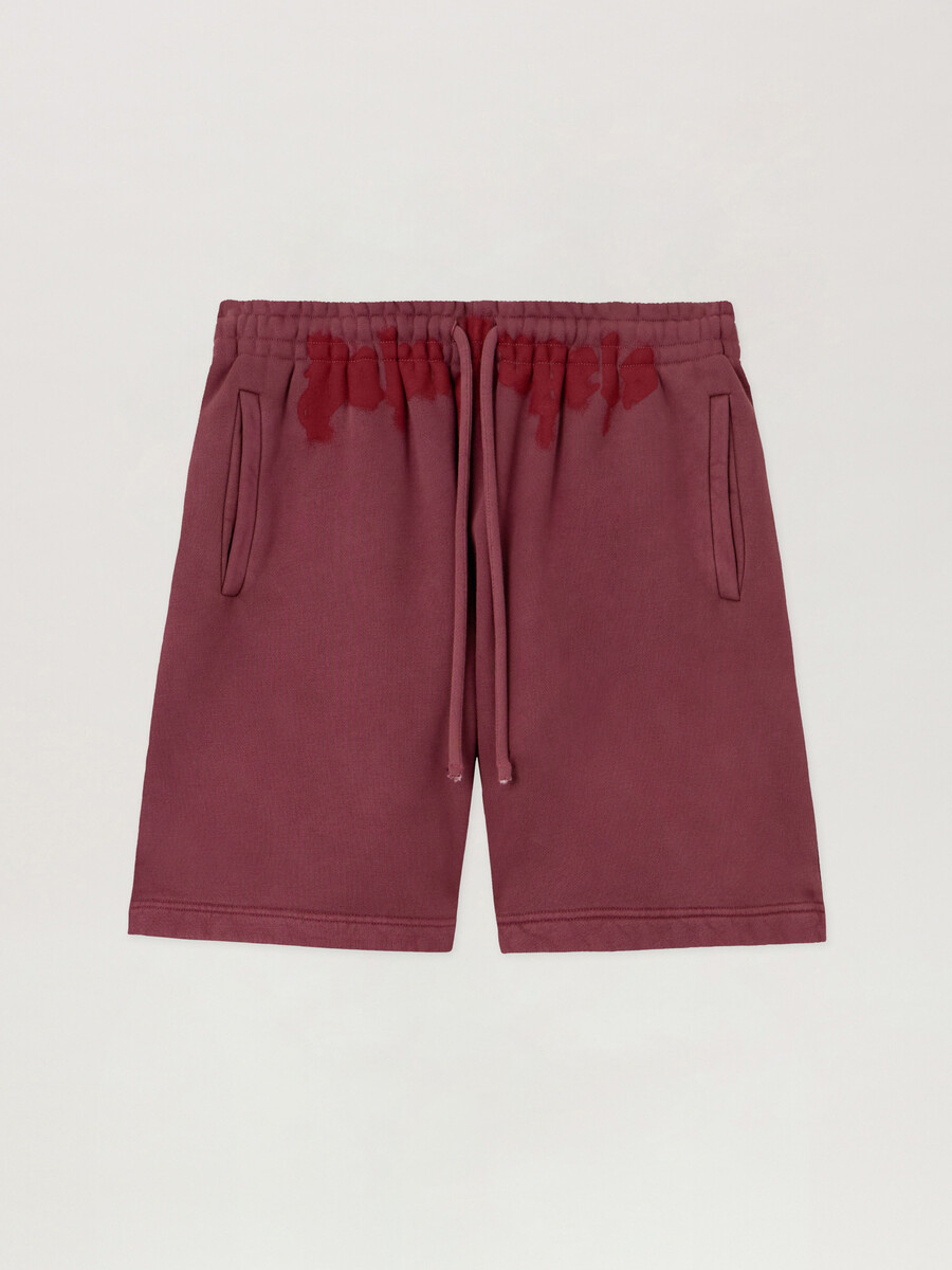 pantalones cortos deportivos con logo en la cintura rociado