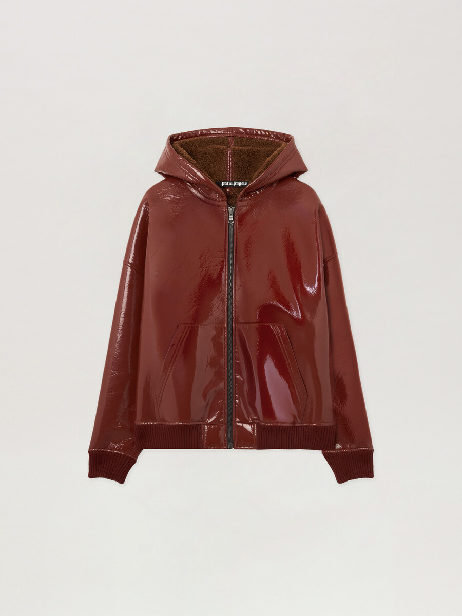 chaqueta bomber de vinilo con logotipo curvo