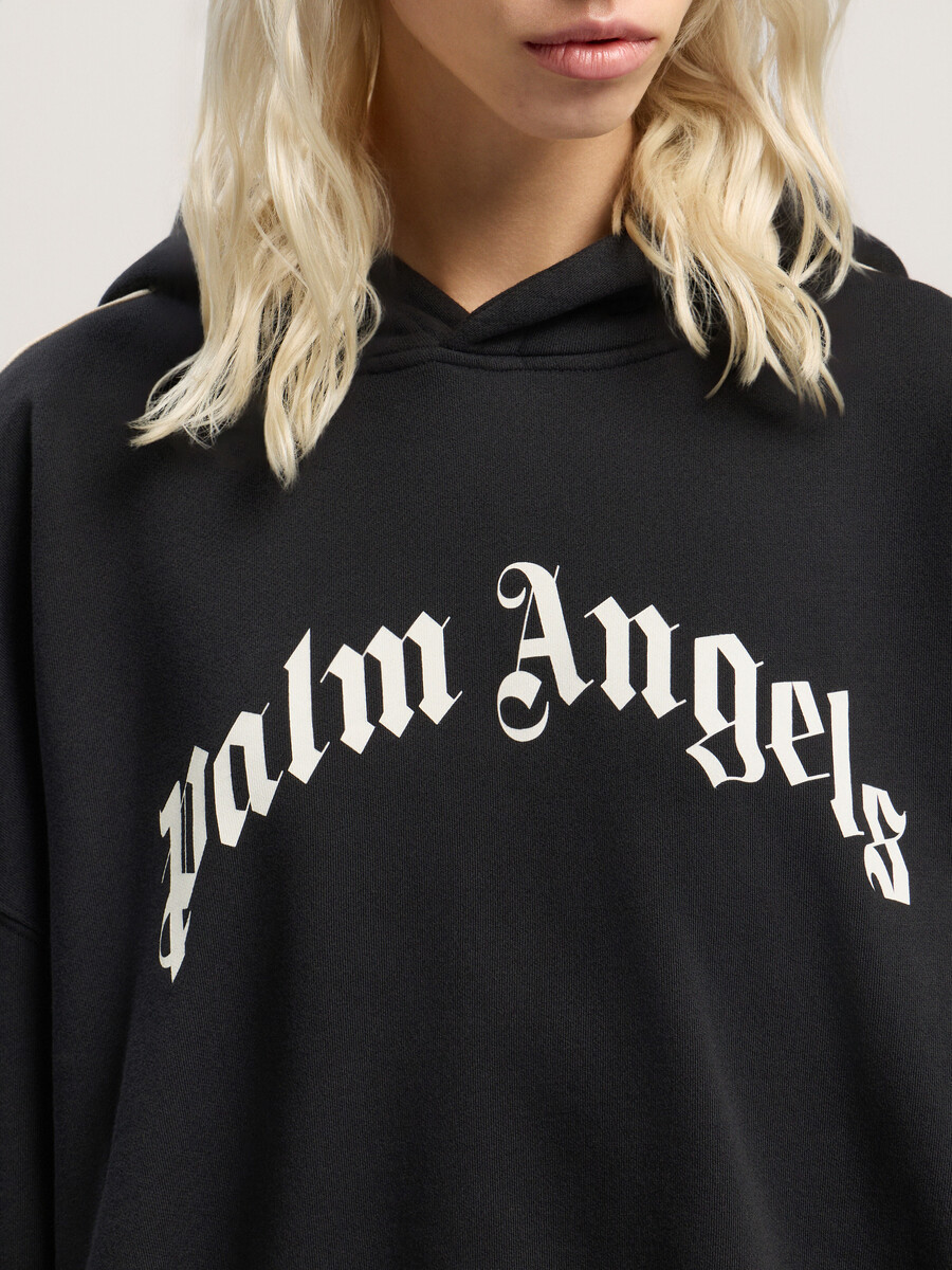 sudadera corta con capucha y logotipo curvo