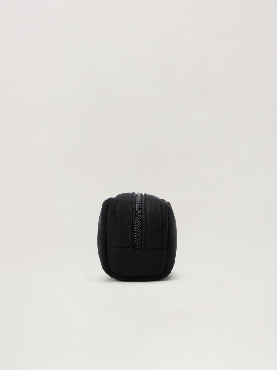 bolsa con logotipo clásico