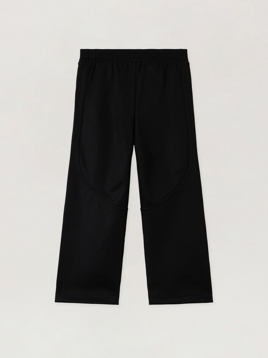 pantalones de chándal cortados